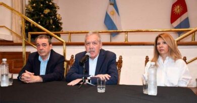 Anunciaron bonos extraordinarios para beneficiarios de programas sociales en Santiago del Estero
