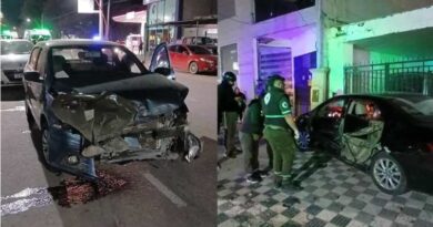Un auto cruzó en rojo y provocó un triple choque con heridos graves en Independencia y Pueyrredón