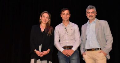 Charla sobre Educación Digital destinada a tutores de las instituciones de nivel primario