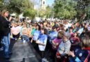 La intendente Fuentes destacó la participación de jubilados en la jornada de actividades físicas en la plaza Libertad