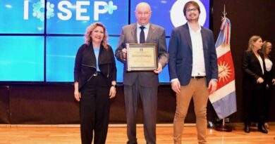 La intendente Fuentes participó del acto central por el 60° aniversario del Iosep