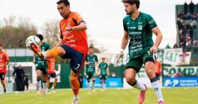 Duro cachetazo para Sarmiento en Córdoba: lo ganaba pero terminó goleado y complicó su clasificación