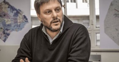 Leandro Santoro visita Fernández para un conversatorio