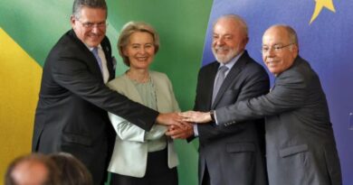 El Parlamento Europeo paraliza el acuerdo UE-Mercosur y lo lleva ante la Justicia para que revise su compatibilidad con los tratados comunitarios