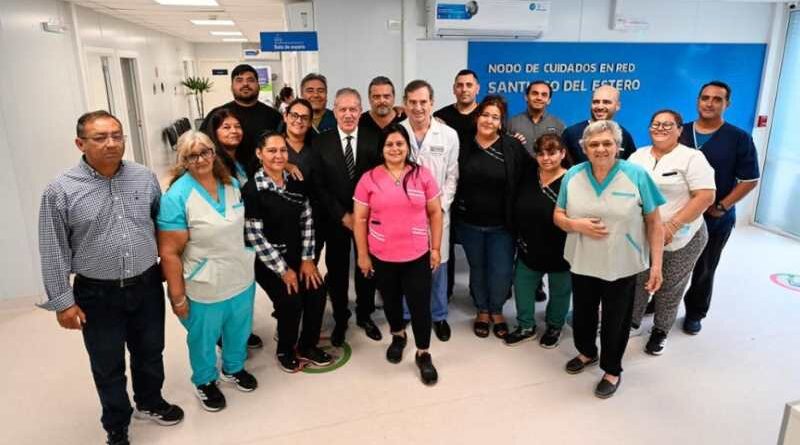 El gobernador Elías Suárez visitó la UPA N°2 y dialogó con vecinos del Barrio Cáceres