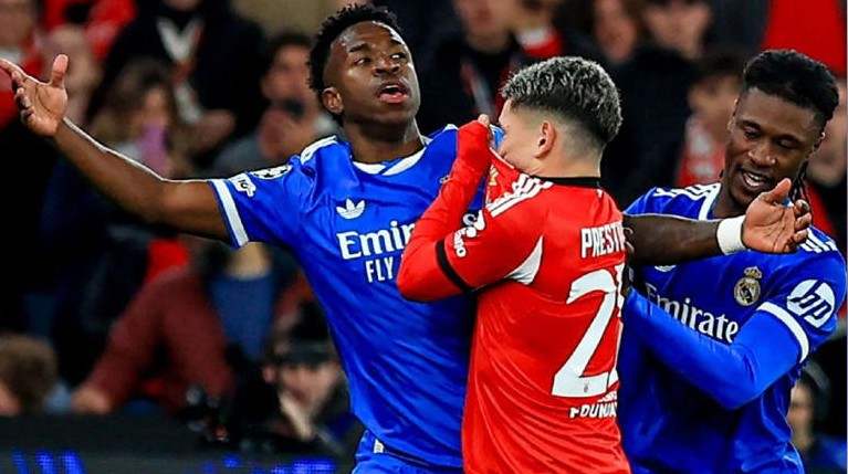 La dura sanción de la UEFA contra Prestianni por el incidente con Vinícius