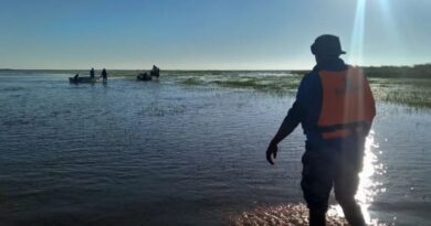 Crecida: asisten a familias de Mitre, Atamisqui y Avellaneda