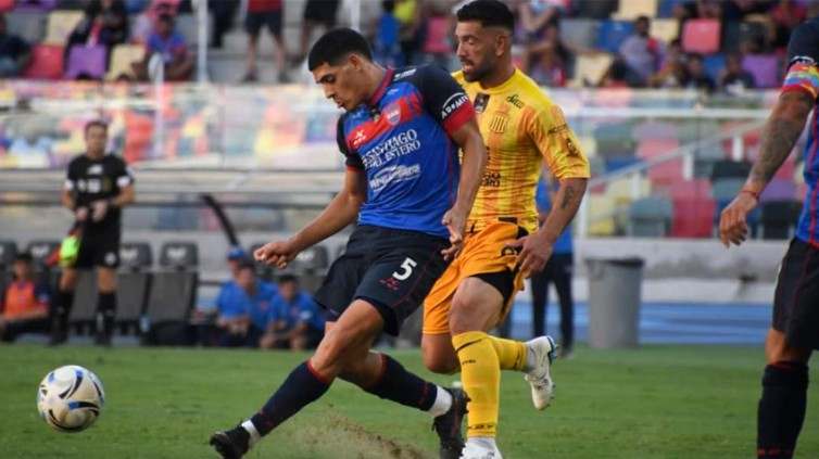 Partidazo en el Madre de Ciudades: Güemes y Mitre empataron en el clásico