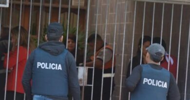 “Abuso y pornografía”: esposa e hijo de Costas Mayuli exigen ir a juicio oral por separado