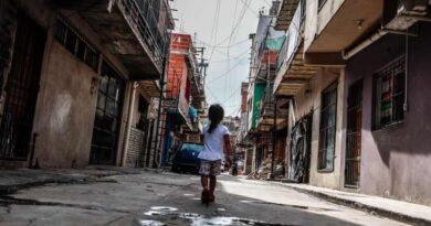 Casi 6 de cada 10 niños son pobres en la Argentina y el 30% no come regularmente, según la UCA