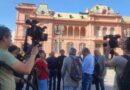 Los periodistas de la Casa Rosada recibieron el respaldo de diputados y evalúan presentar un amparo