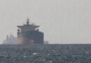 Estrecho de Ormuz: Irán cumple su amenaza y lanza ataques a buques y a un puerto tras la ofensiva de EE.UU.