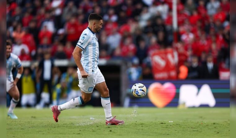 Racing quedó eliminado de la Copa Sudamericana 2026: empató 2-2 ante Caracas con dos errores inexplicables