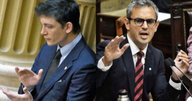 Caputo patea el tablero: no acepta una tregua y redobla la apuesta contra Menem