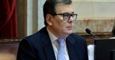 Zamora tuvo intensa actividad parlamentaria con tres iniciativas de salud y fortalecimiento de capacidades estatales