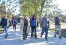 La intendente Fuentes y el secretario Benavente supervisaron la obra de puesta en valor de la plaza Borges en el barrio Huaico Hondo