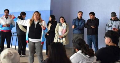 Clínica Deportiva en el Polideportivo de Fernández
