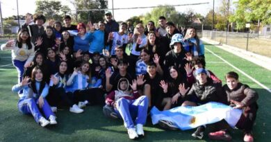 Torneo Municipal Intercolegiales en el mes aniversario de Fernández