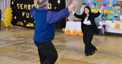 106 años de vida de la Escuela N° 1042 “José Jorge Llapur” en Fernández