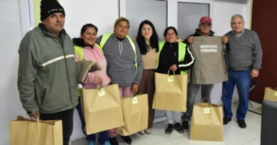 Nueva entrega de ropa de trabajo para personal municipal