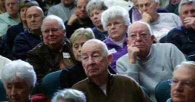 Más del 40% de los hogares con adultos mayores tiene ingresos insuficientes, según la UCA