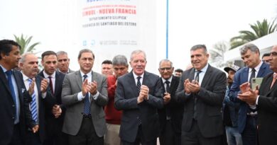 El Gobernador Elías Suárez inauguró un acueducto y entregó viviendas en El Simbol y Nueva Francia