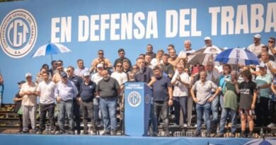 La CGT se moviliza a la Secretaría de Industria por la pérdida de empleos y el cierre de empresas